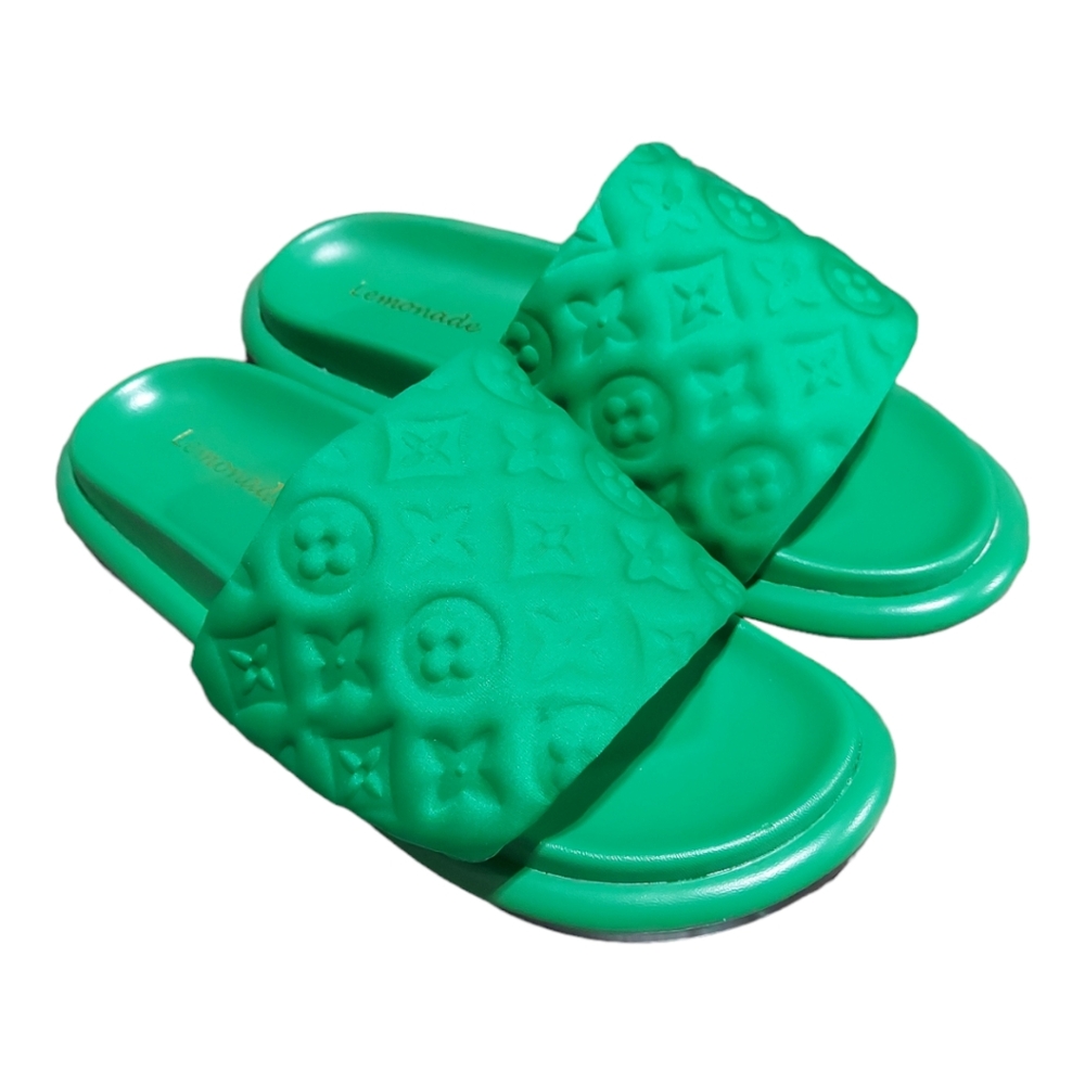 Women's Embossed Strap Flat Slider Sandals Lemonade Its A Vibe Size 7